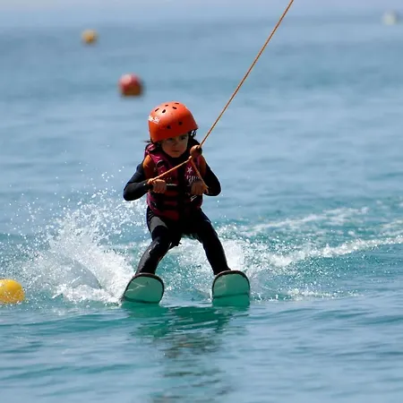 Sunset Waves By Sunset Holidays Benidorm * Бенидорм