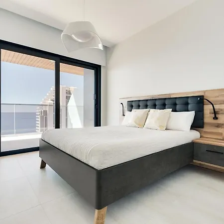 Sunset Waves By Sunset Holidays Benidorm * Бенидорм